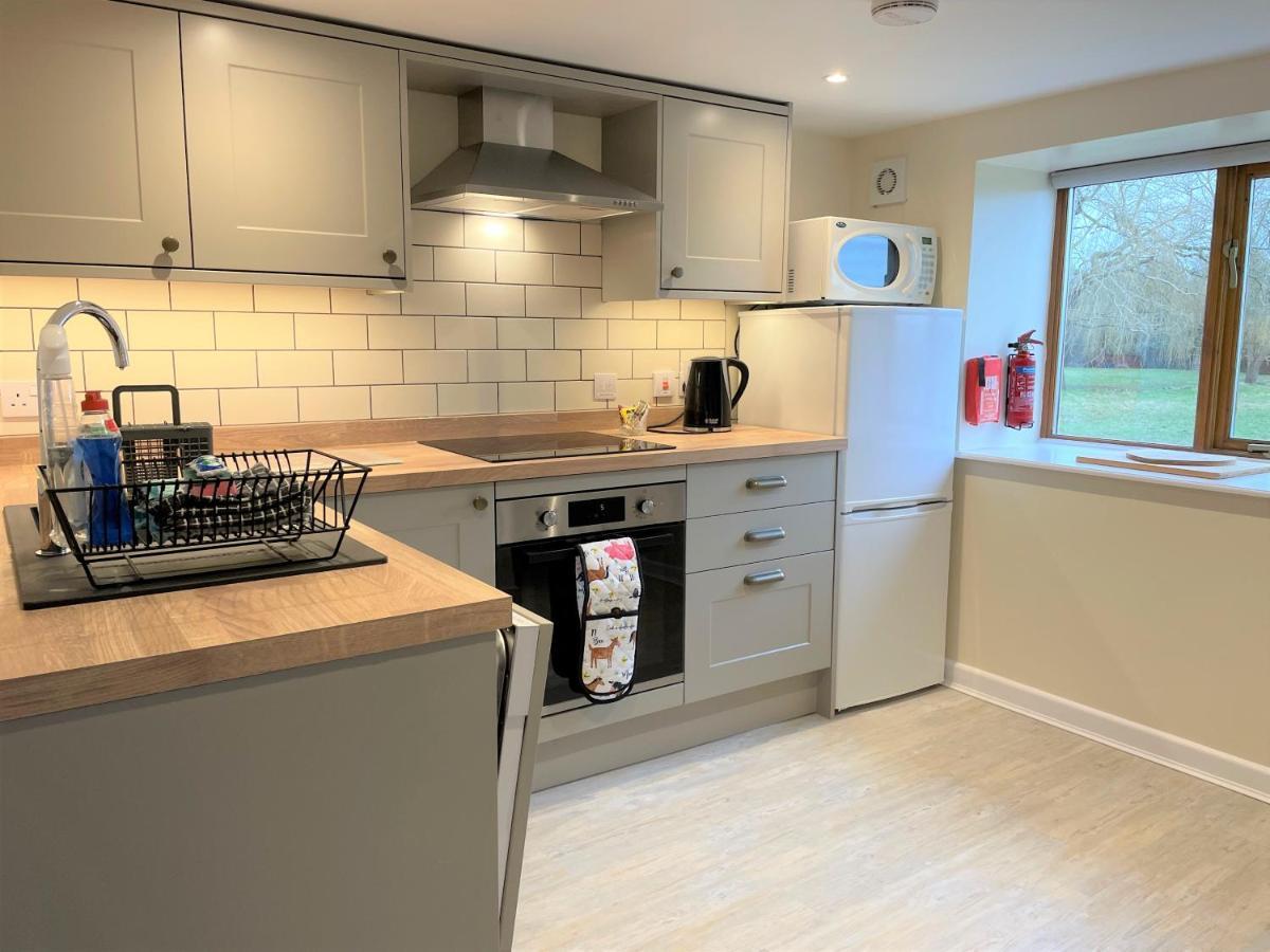 Bridge Farm Holiday Cottages Honeybourne Extérieur photo